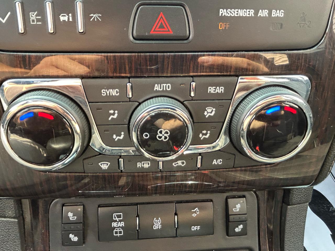 Chevrolet Traverse AWD 4dr LT w/2LT 2017