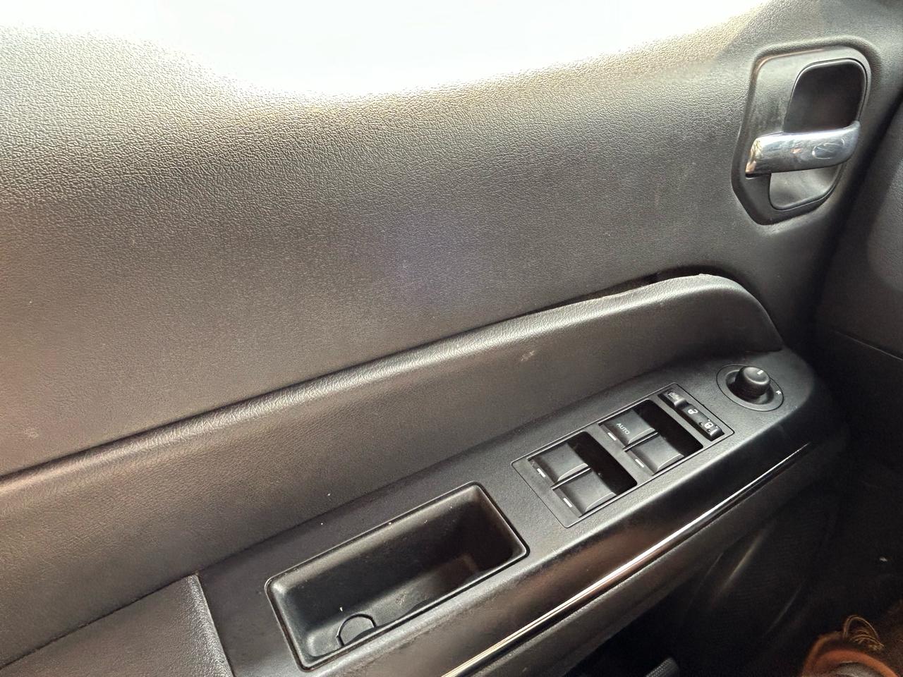 Jeep Patriot 4WD 4dr Latitude 2013