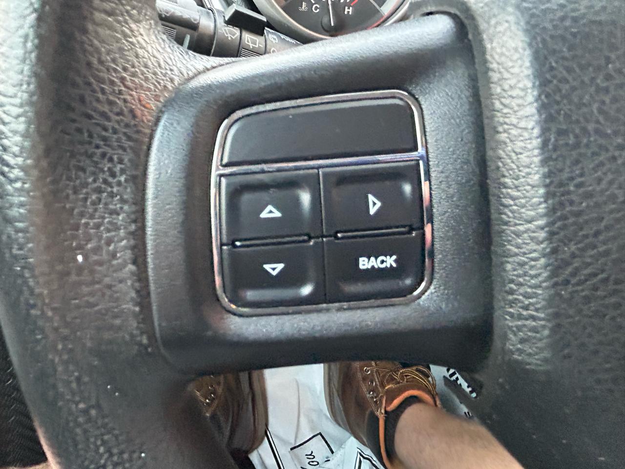 Dodge Journey FWD 4dr Canada Value Pkg 2012