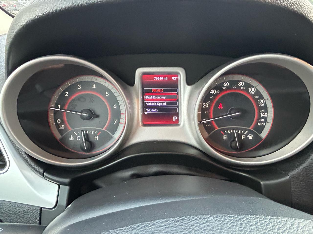 Dodge Journey FWD 4dr Canada Value Pkg 2012
