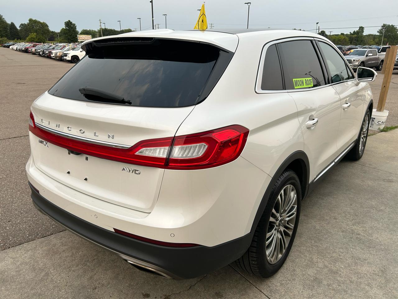 Lincoln MKX AWD 4dr Reserve 2016