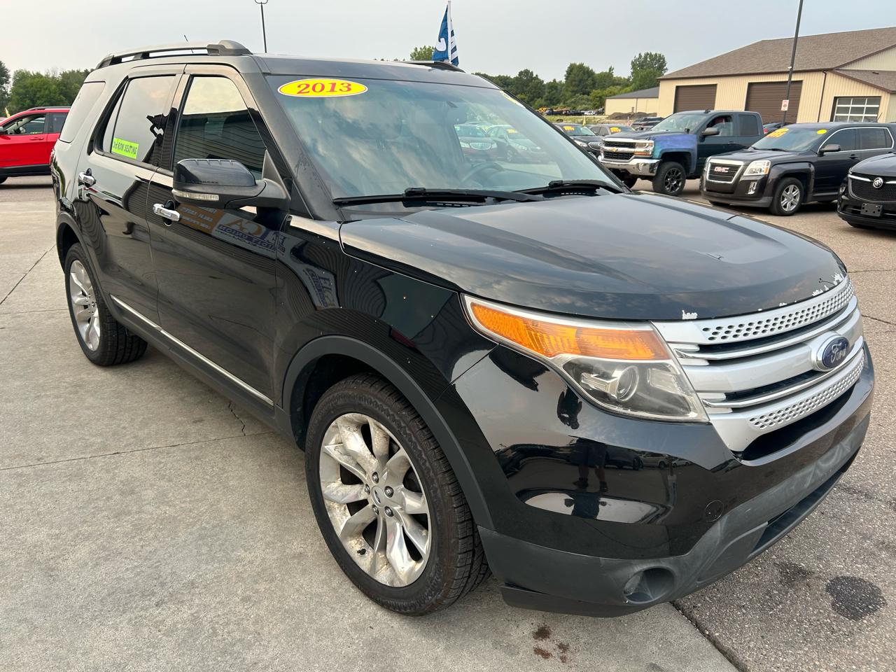 Ford Explorer 4WD 4dr XLT 2013