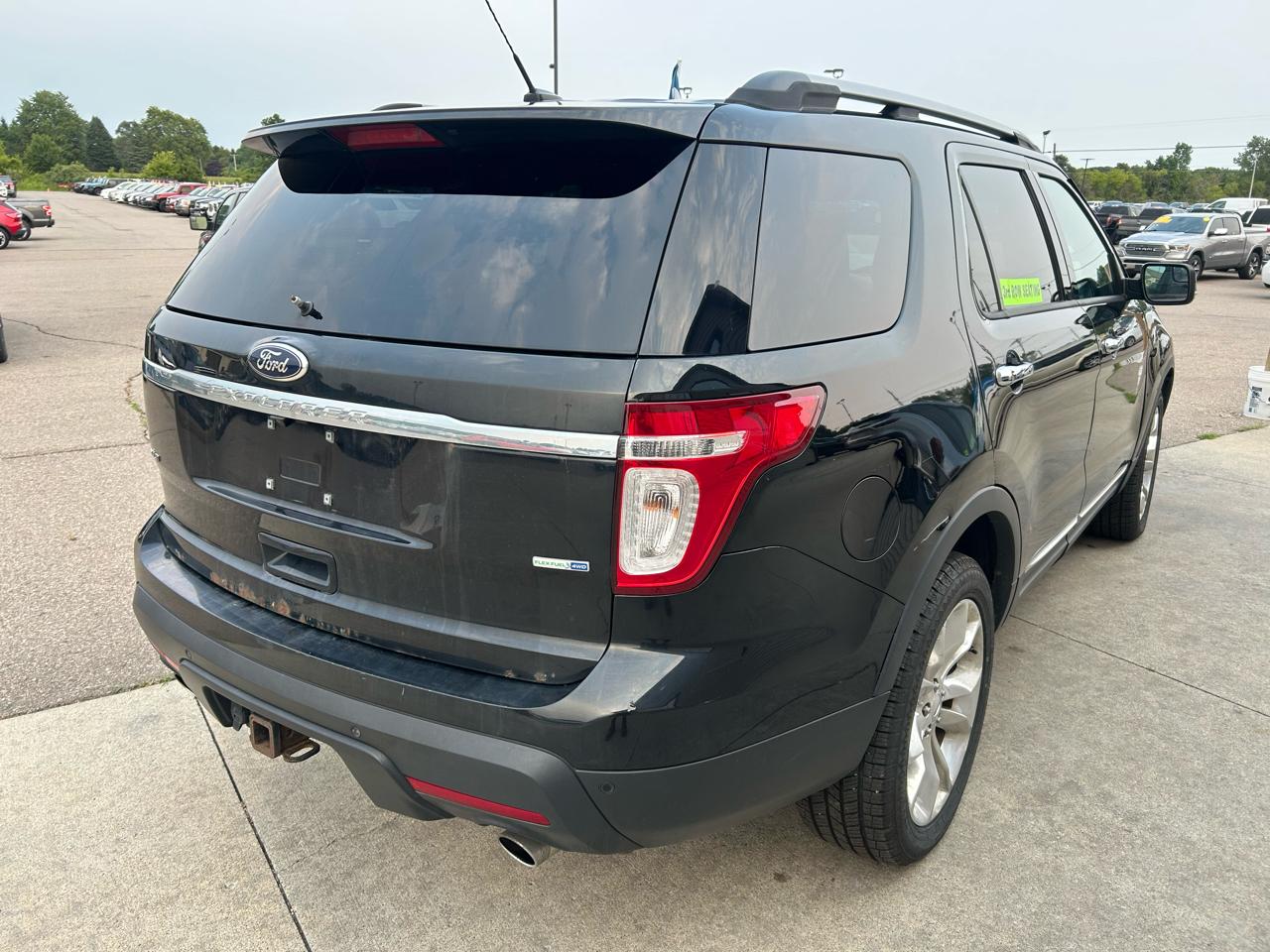 Ford Explorer 4WD 4dr XLT 2013