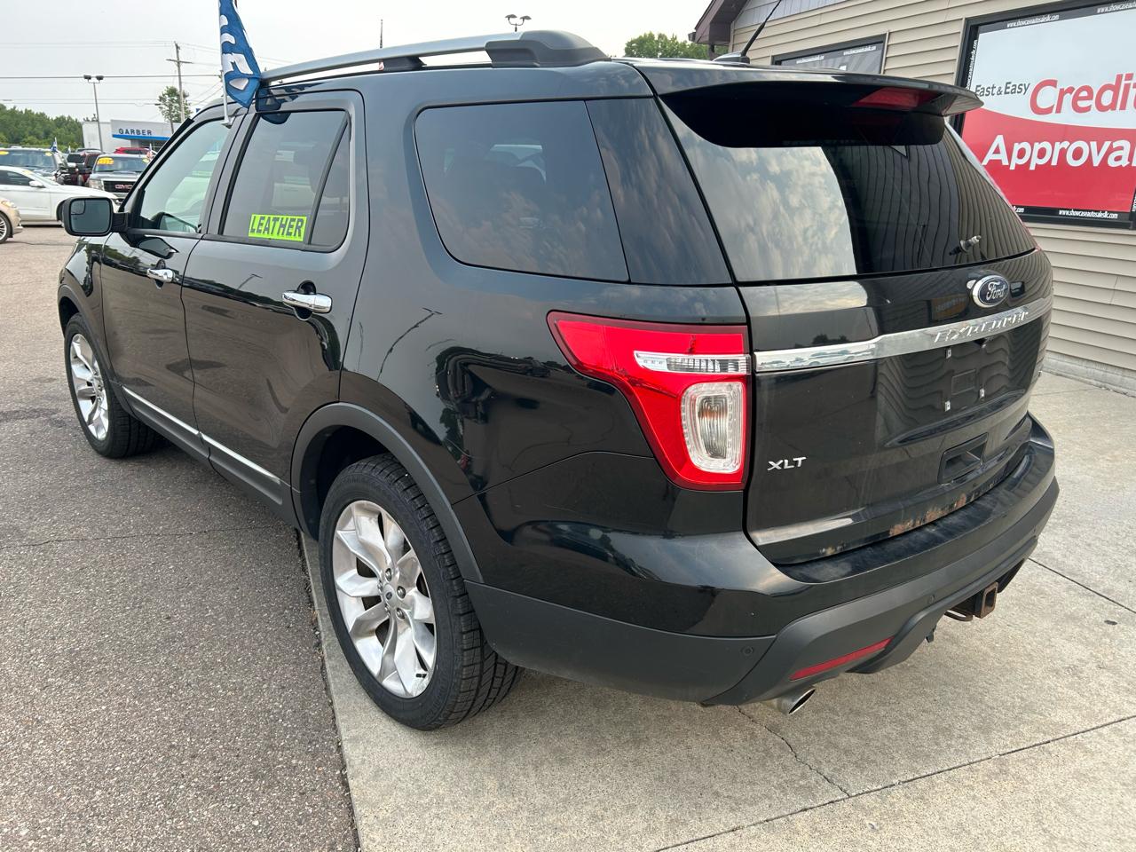 Ford Explorer 4WD 4dr XLT 2013