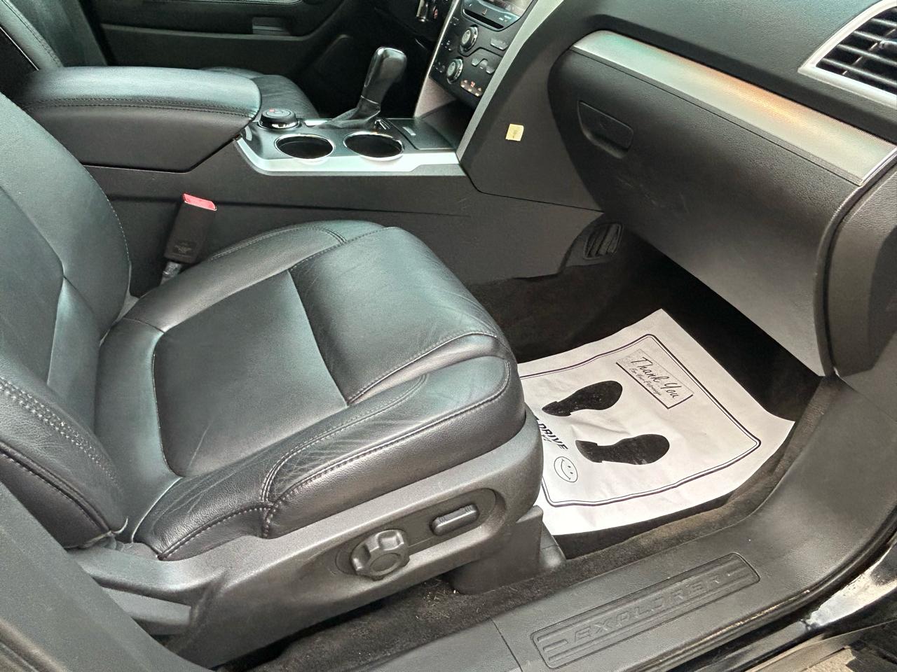 Ford Explorer 4WD 4dr XLT 2013