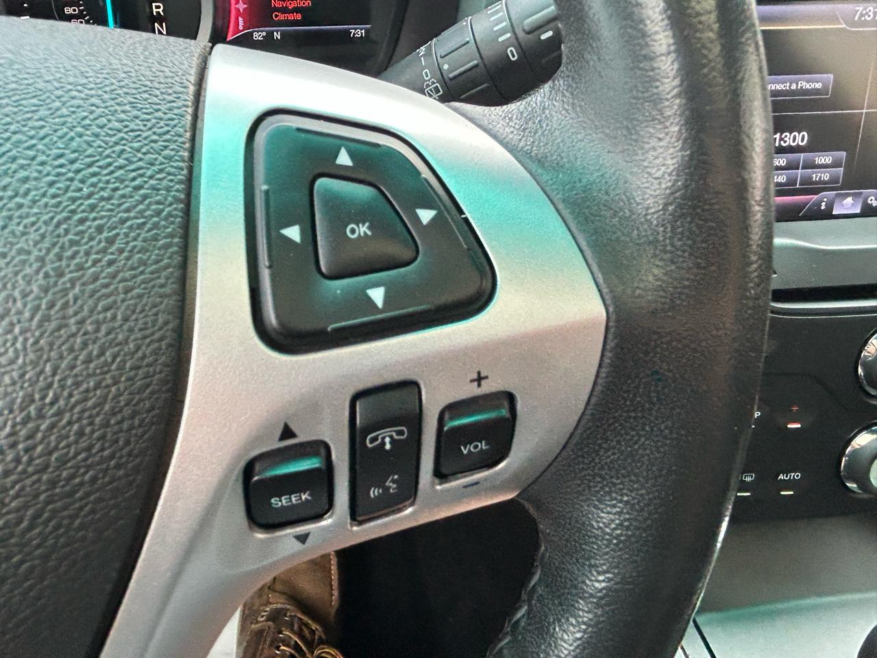 Ford Explorer 4WD 4dr XLT 2013