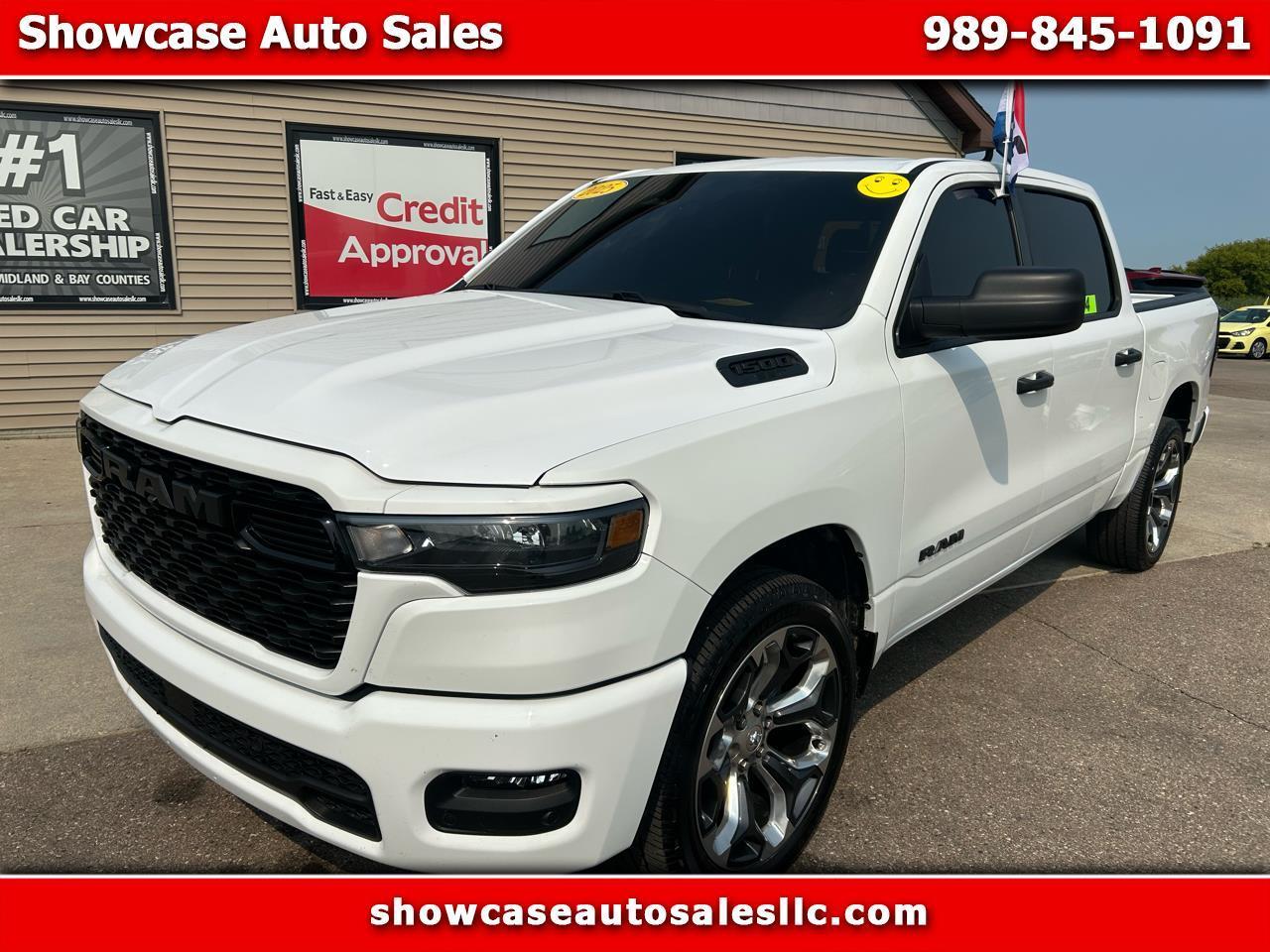 RAM 1500 Tradesman 4x4 Crew Cab 5'7" Box 2025