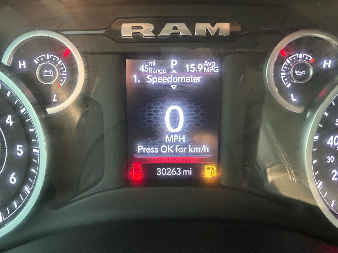 RAM 1500 Tradesman 4x4 Crew Cab 5'7" Box 2025