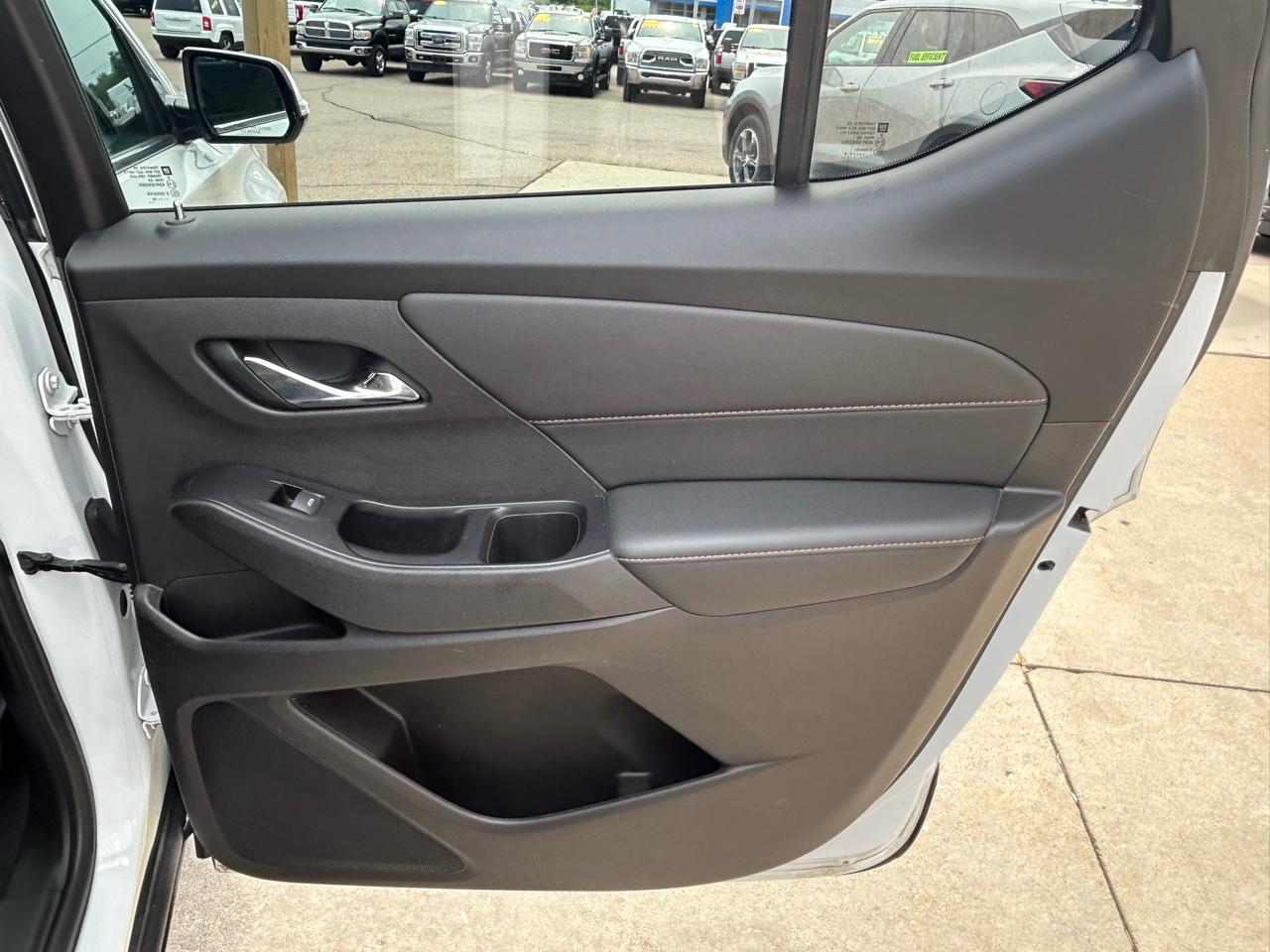 Chevrolet Traverse AWD 4dr LT Cloth w/1LT 2019