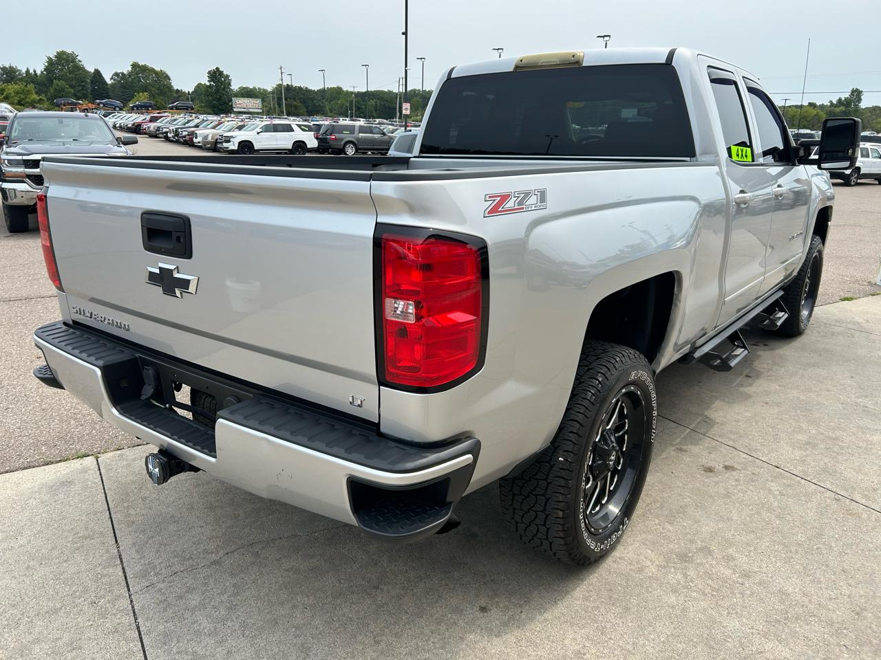 Chevrolet Silverado 1500 4WD Double Cab 143.5" LT w/2LT 2016