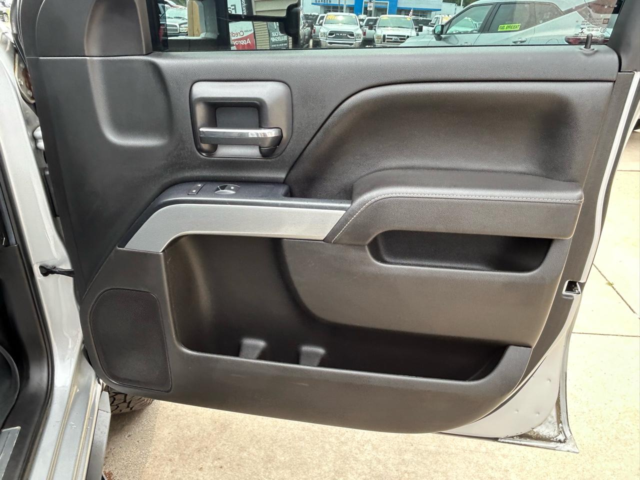 Chevrolet Silverado 1500 4WD Double Cab 143.5" LT w/2LT 2016
