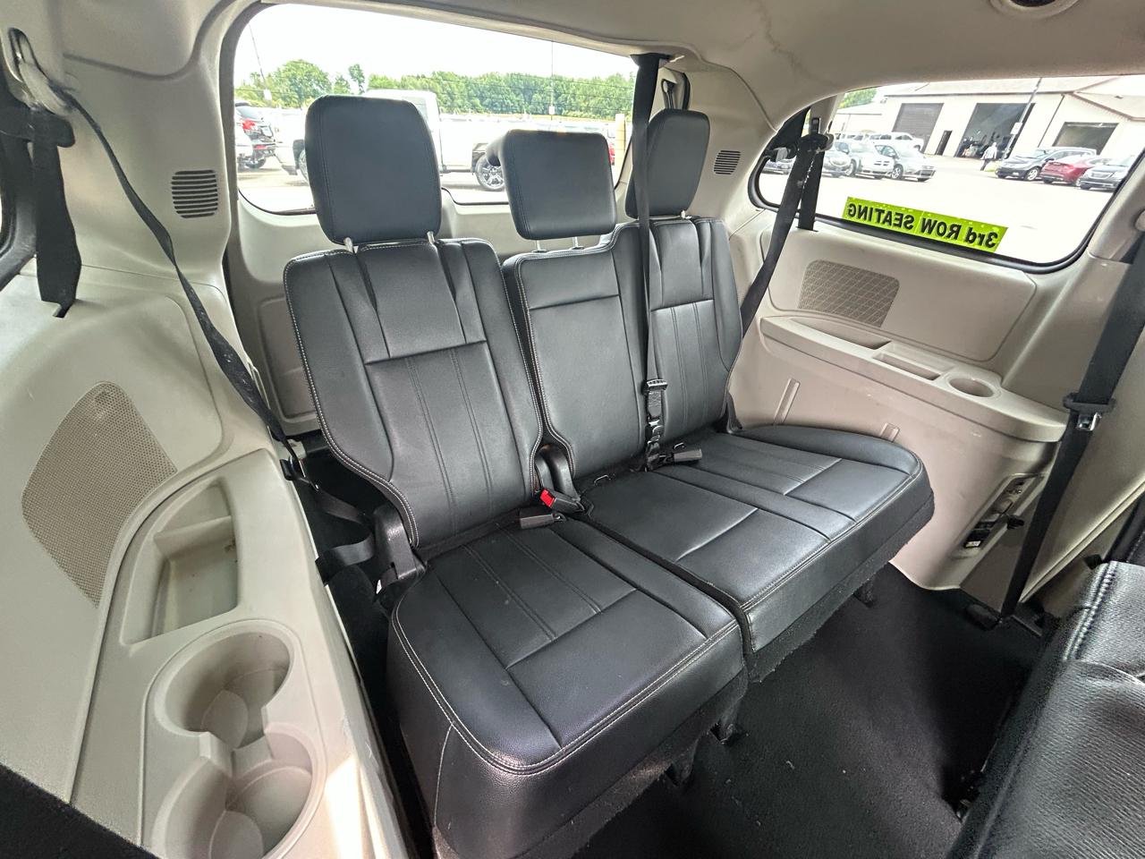 Chrysler Town & Country 4dr Wgn Touring 2014