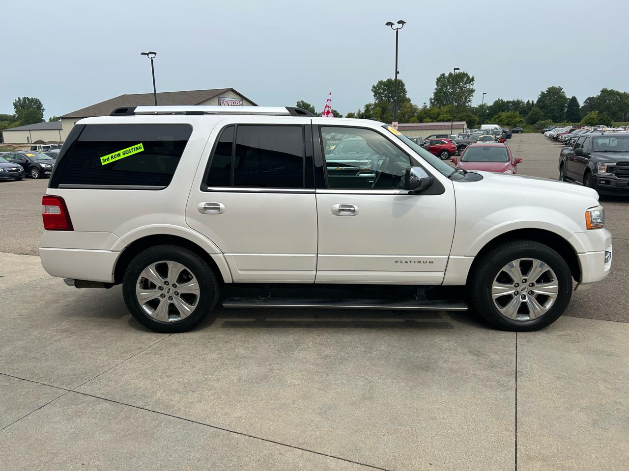 Ford Expedition 4WD 4dr Platinum 2016