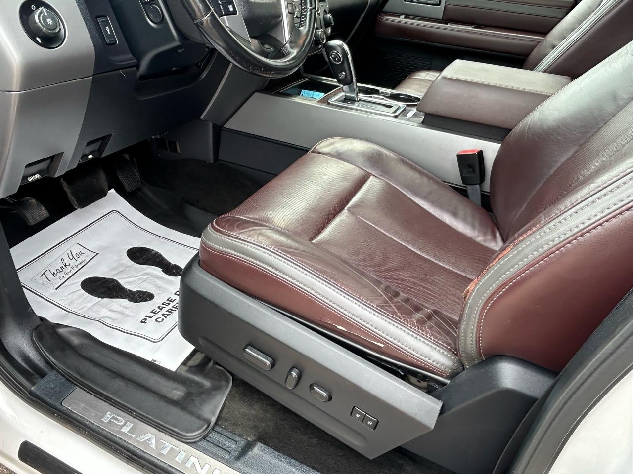 Ford Expedition 4WD 4dr Platinum 2016