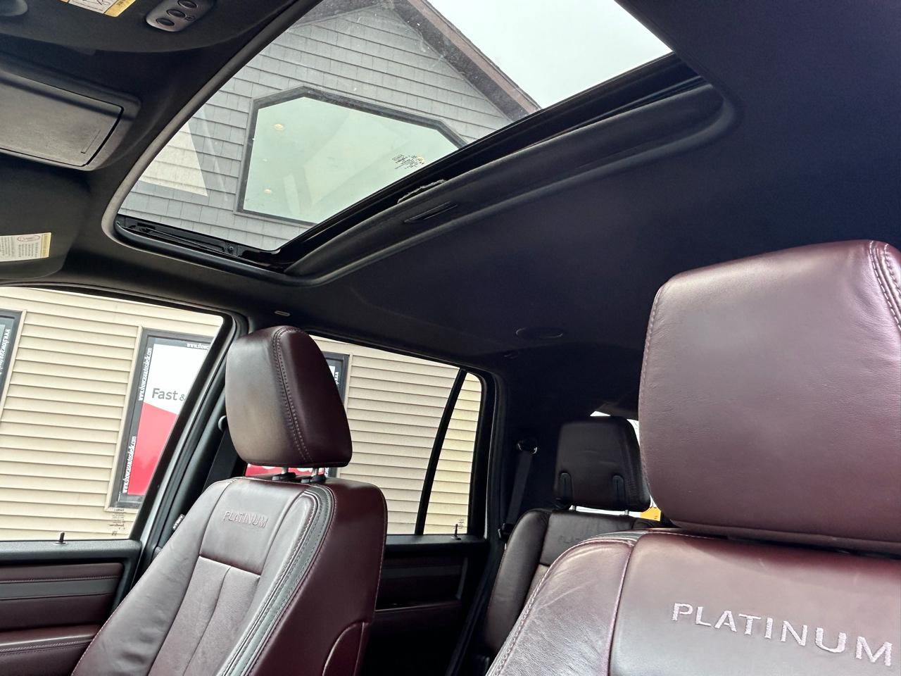 Ford Expedition 4WD 4dr Platinum 2016
