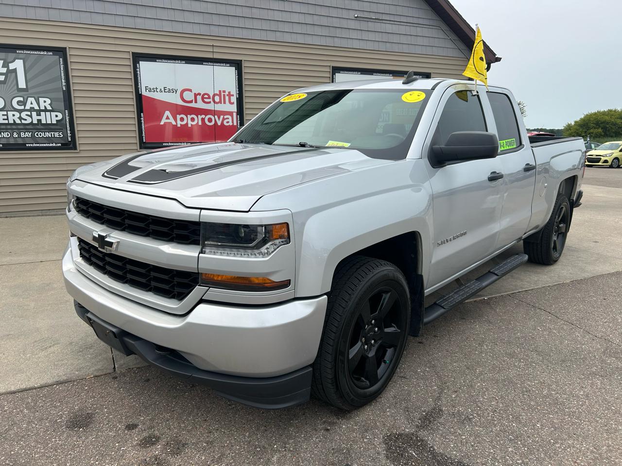 Chevrolet Silverado 1500 4WD Double Cab 143.5" Custom 2018