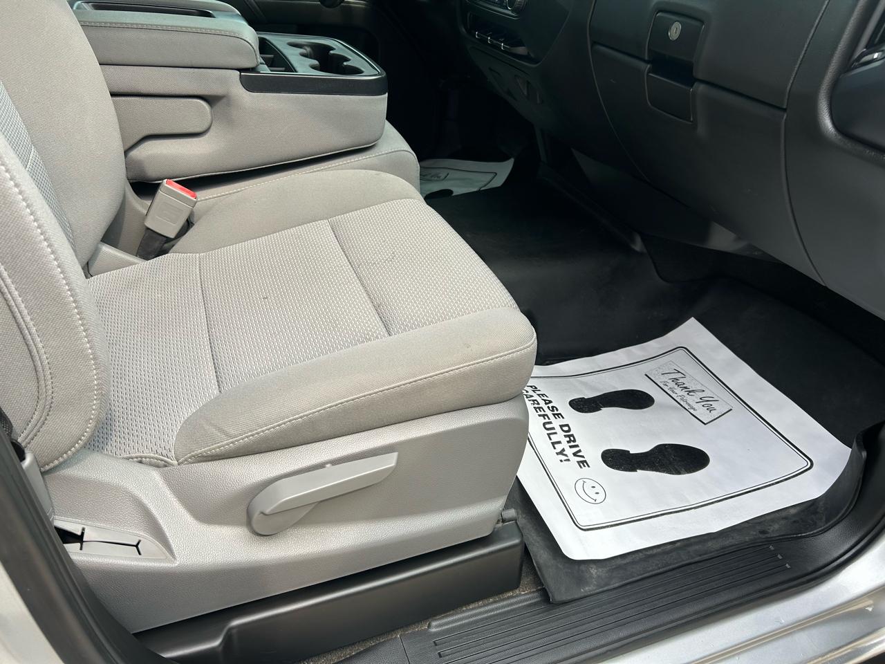 Chevrolet Silverado 1500 4WD Double Cab 143.5" Custom 2018