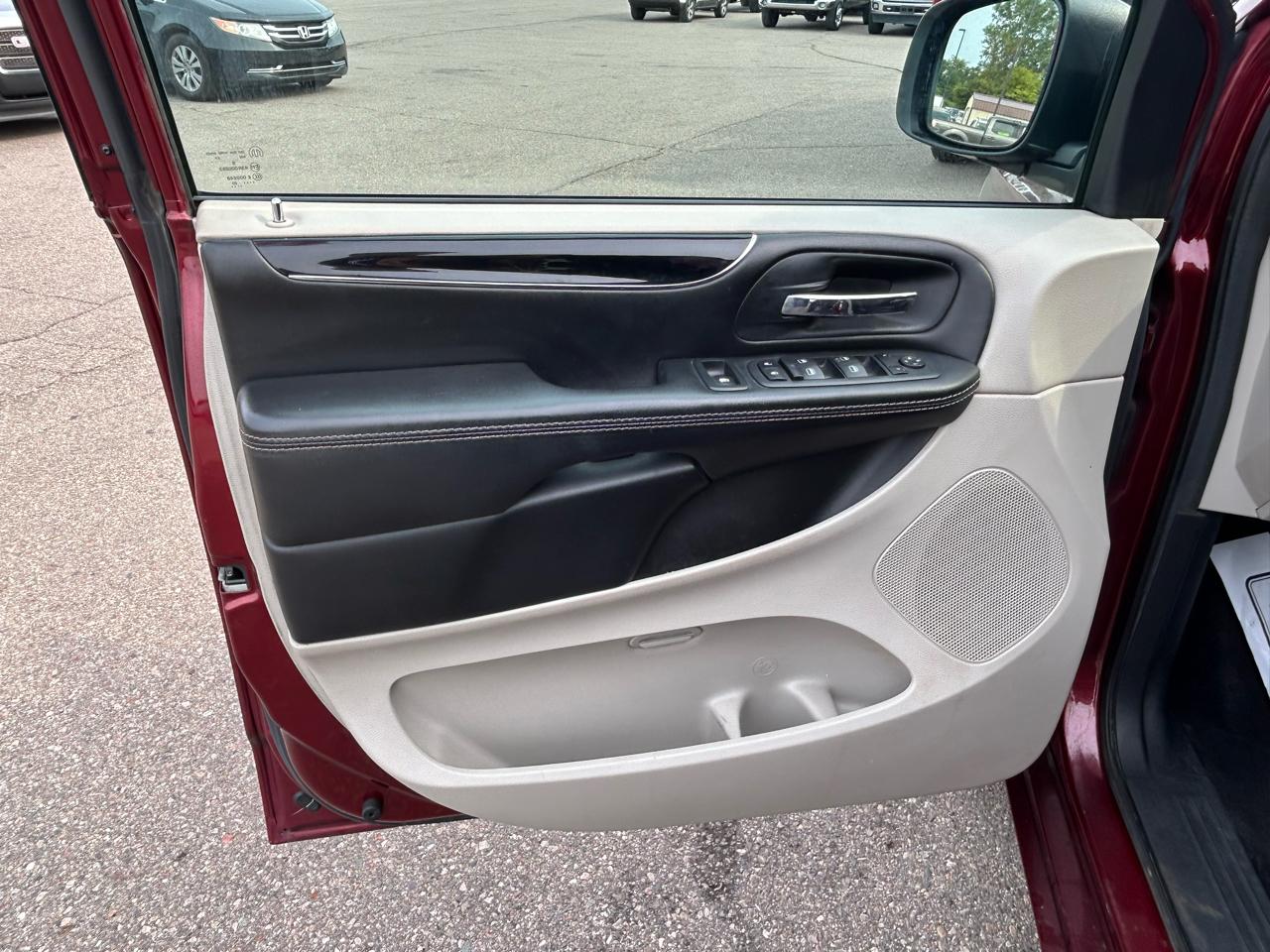 Dodge Grand Caravan SXT Wagon 2020