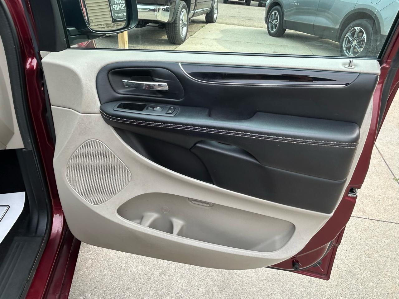 Dodge Grand Caravan SXT Wagon 2020