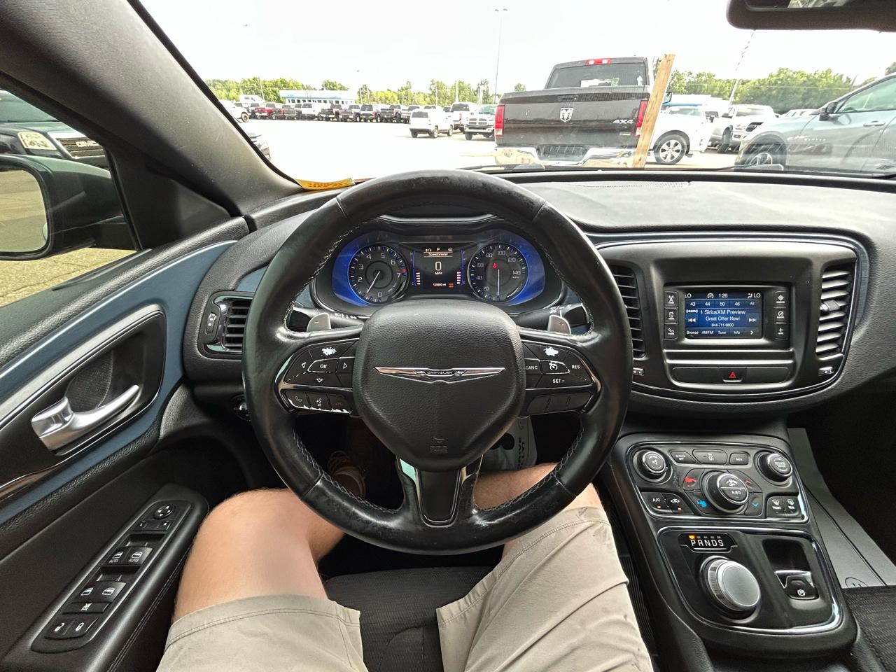Chrysler 200 4dr Sdn S AWD 2016