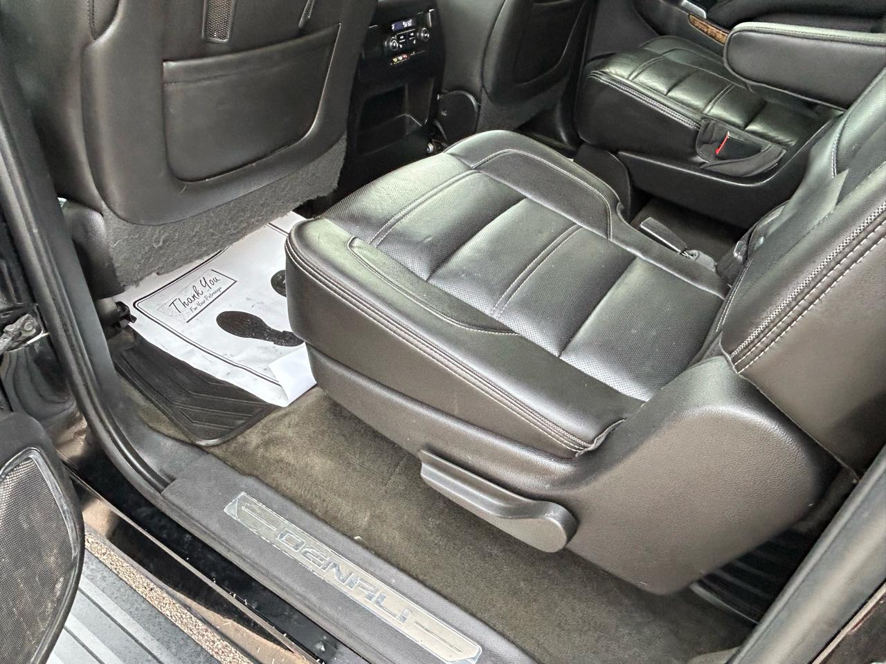 GMC Yukon XL 4WD 4dr Denali 2015