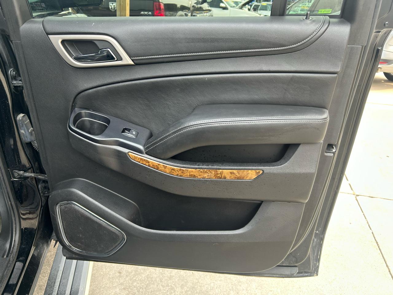 GMC Yukon XL 4WD 4dr Denali 2015