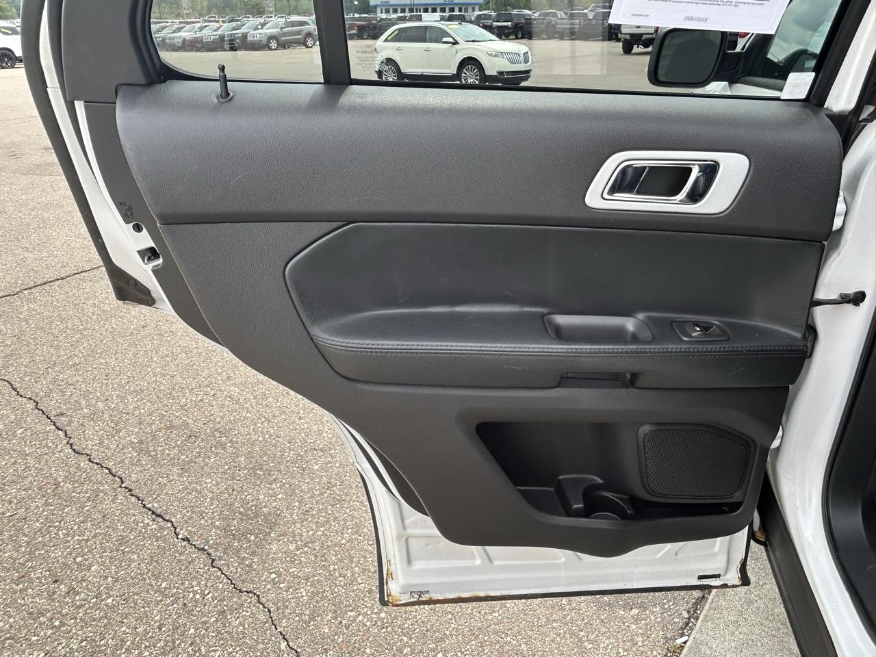 Ford Explorer 4WD 4dr Sport 2014
