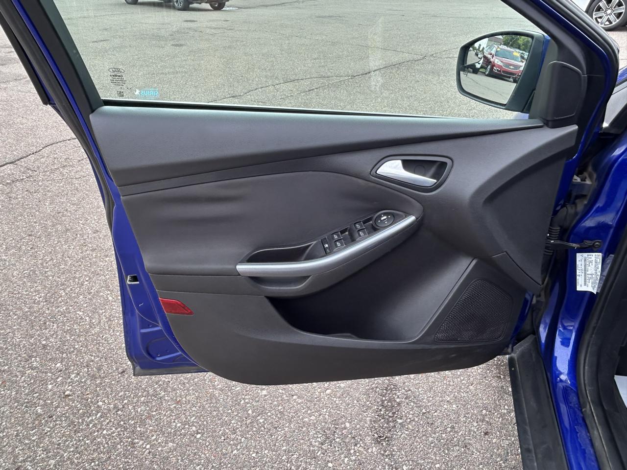 Ford Focus 5dr HB Titanium 2013