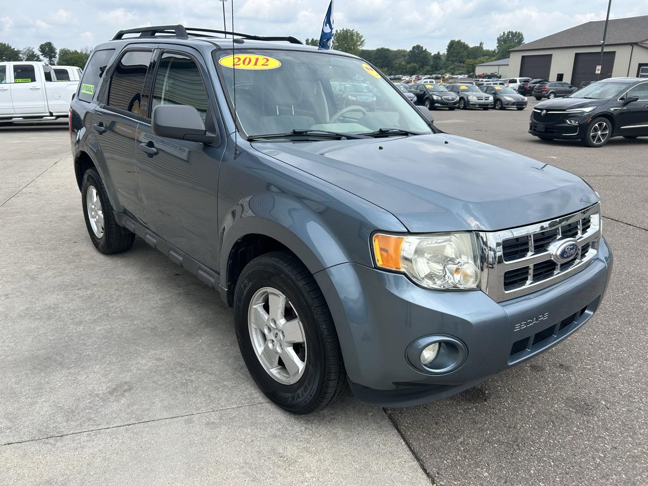 Ford Escape 4WD 4dr XLT 2012