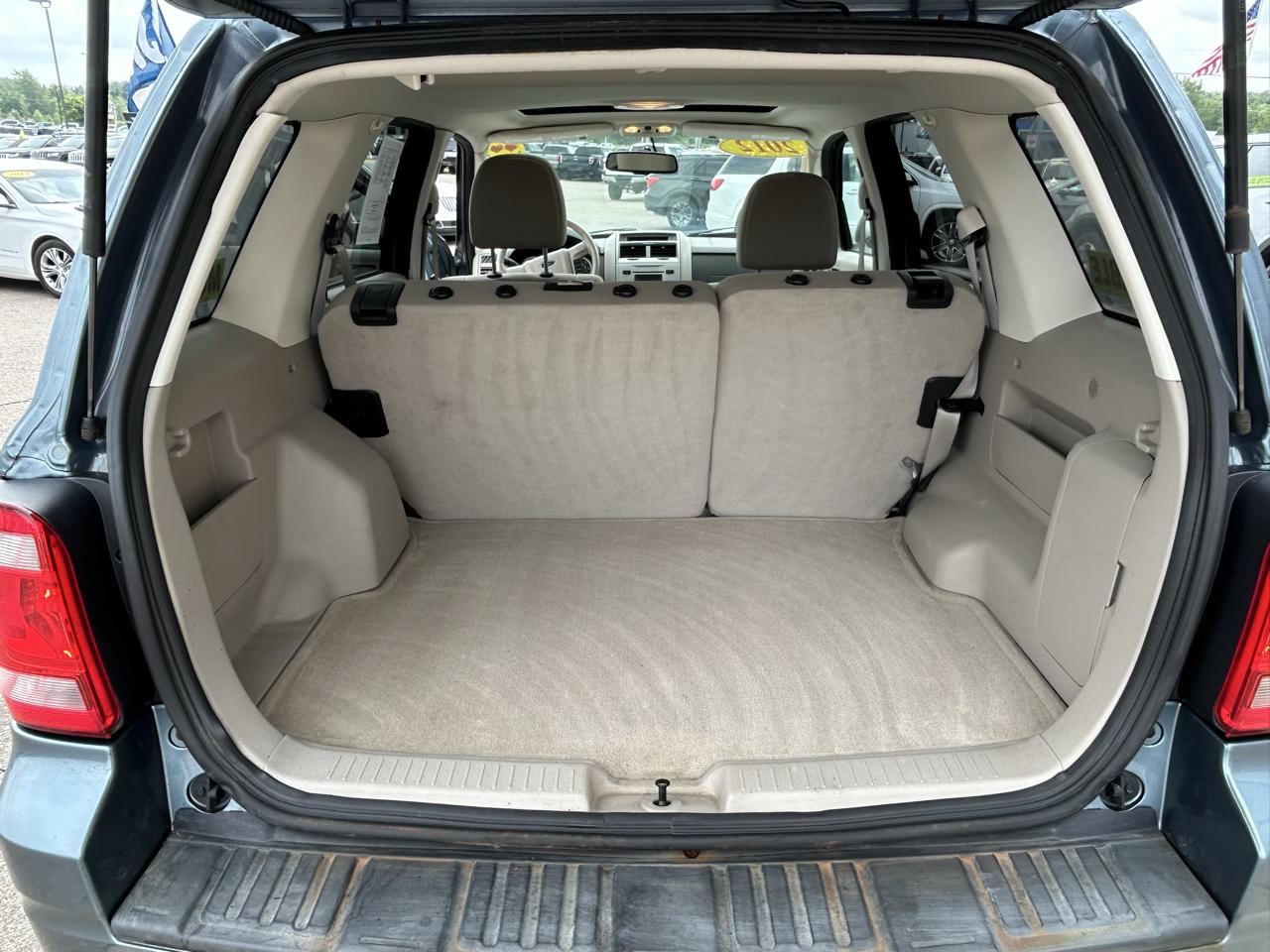 Ford Escape 4WD 4dr XLT 2012