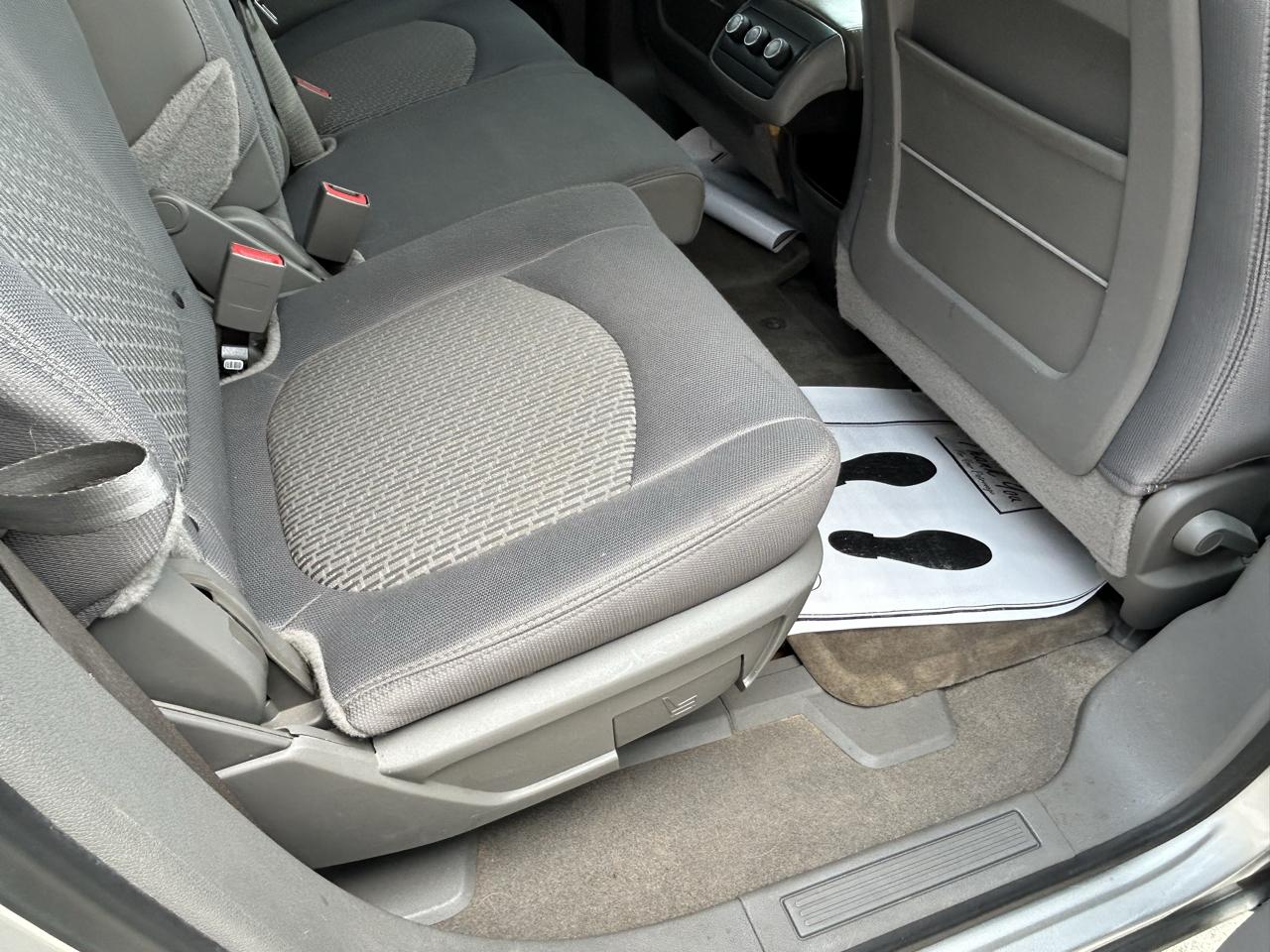 Chevrolet Traverse AWD 4dr LT w/1LT 2009