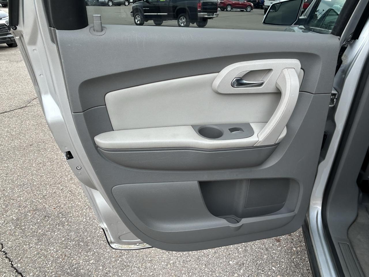 Chevrolet Traverse AWD 4dr LT w/1LT 2009