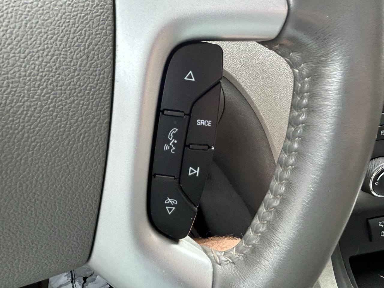 Chevrolet Traverse AWD 4dr LT w/1LT 2009