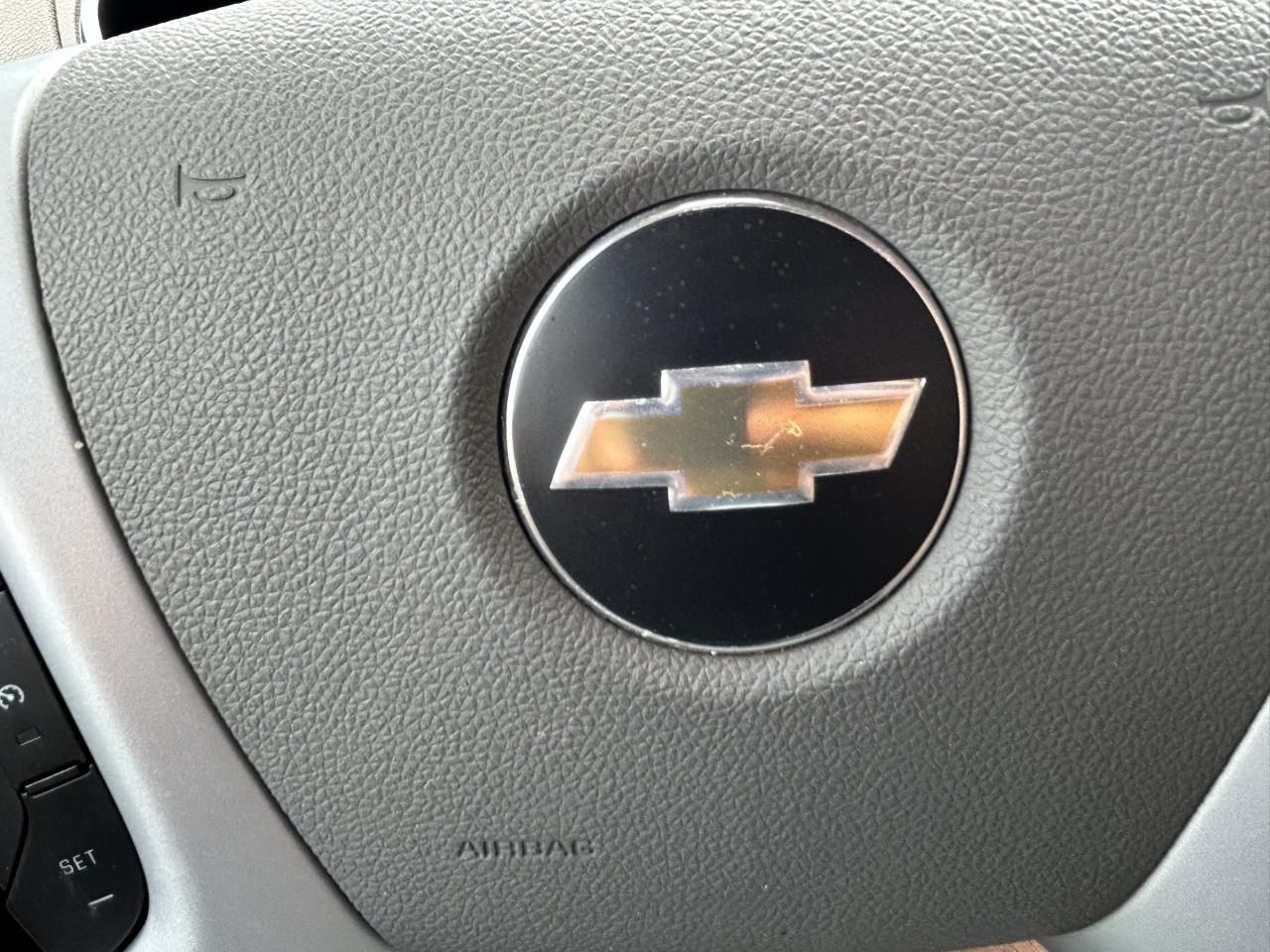 Chevrolet Traverse AWD 4dr LT w/1LT 2009