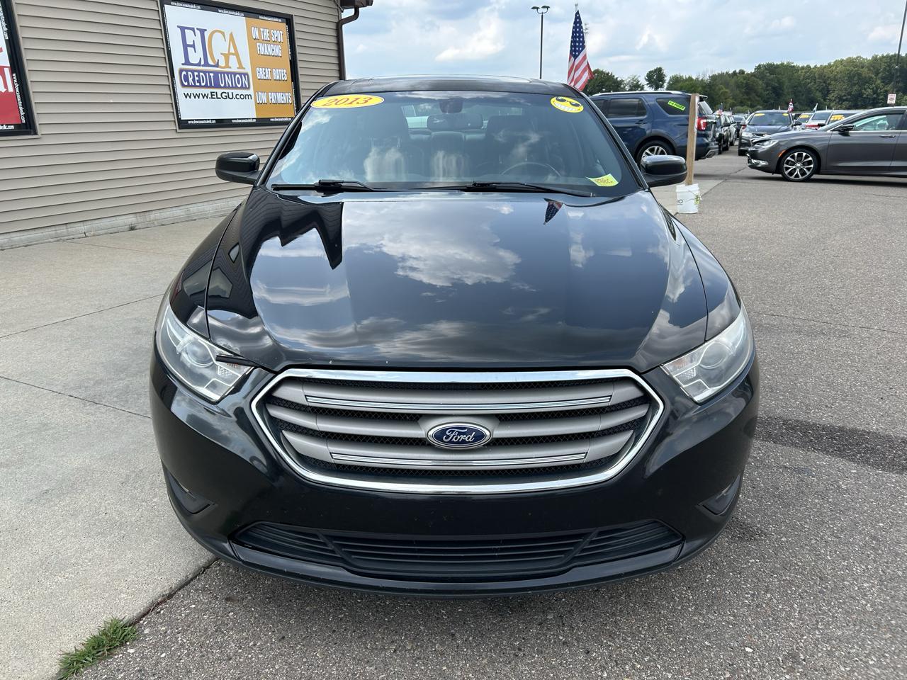 Ford Taurus 4dr Sdn SEL AWD 2013