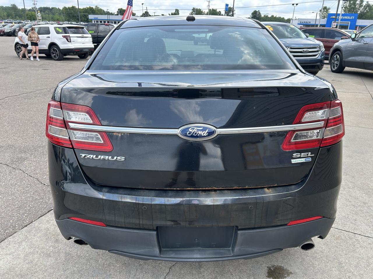 Ford Taurus 4dr Sdn SEL AWD 2013