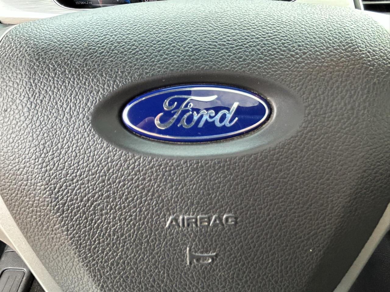 Ford Taurus 4dr Sdn SEL AWD 2013