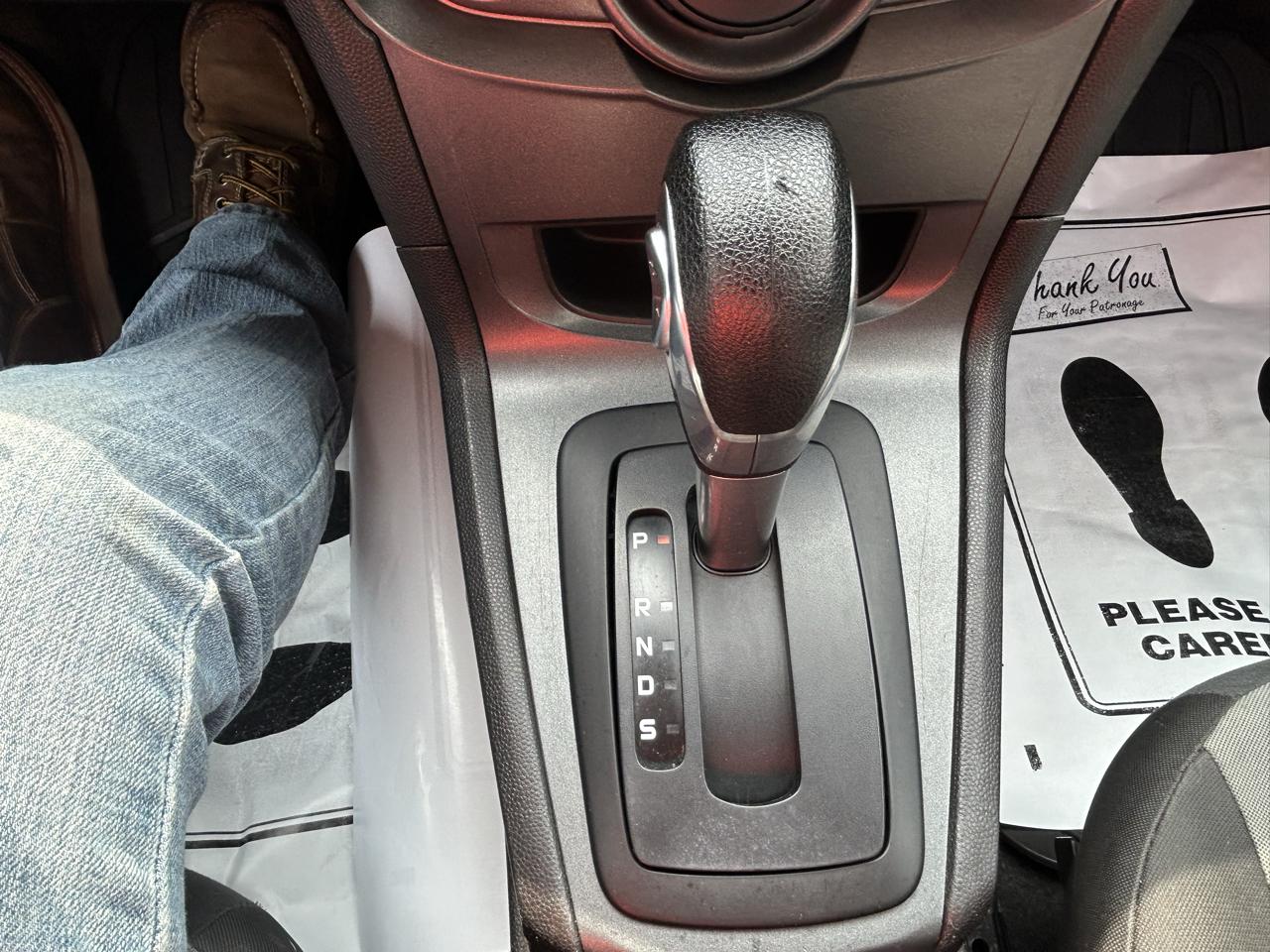 Ford Fiesta 5dr HB S 2015