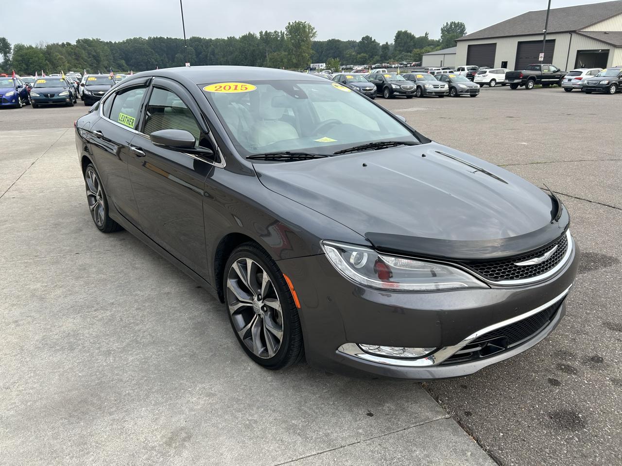 Chrysler 200 4dr Sdn C FWD 2015