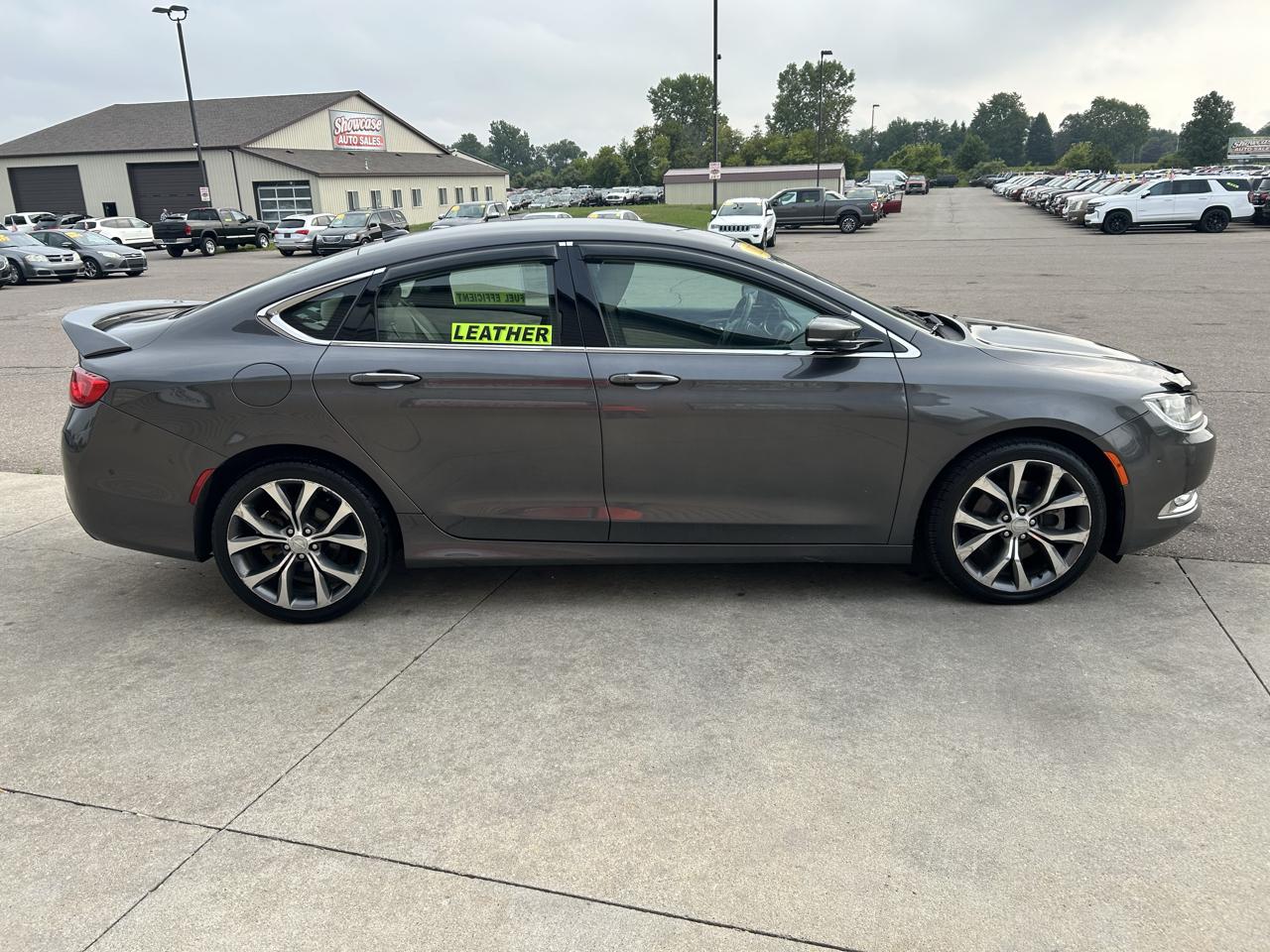 Chrysler 200 4dr Sdn C FWD 2015