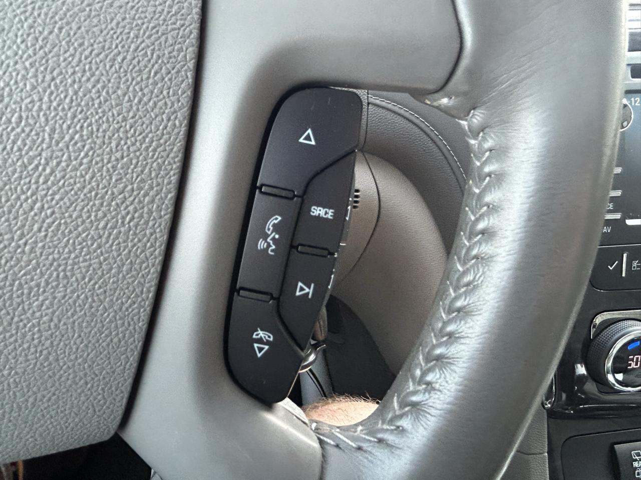 Buick Enclave FWD 4dr Convenience 2017