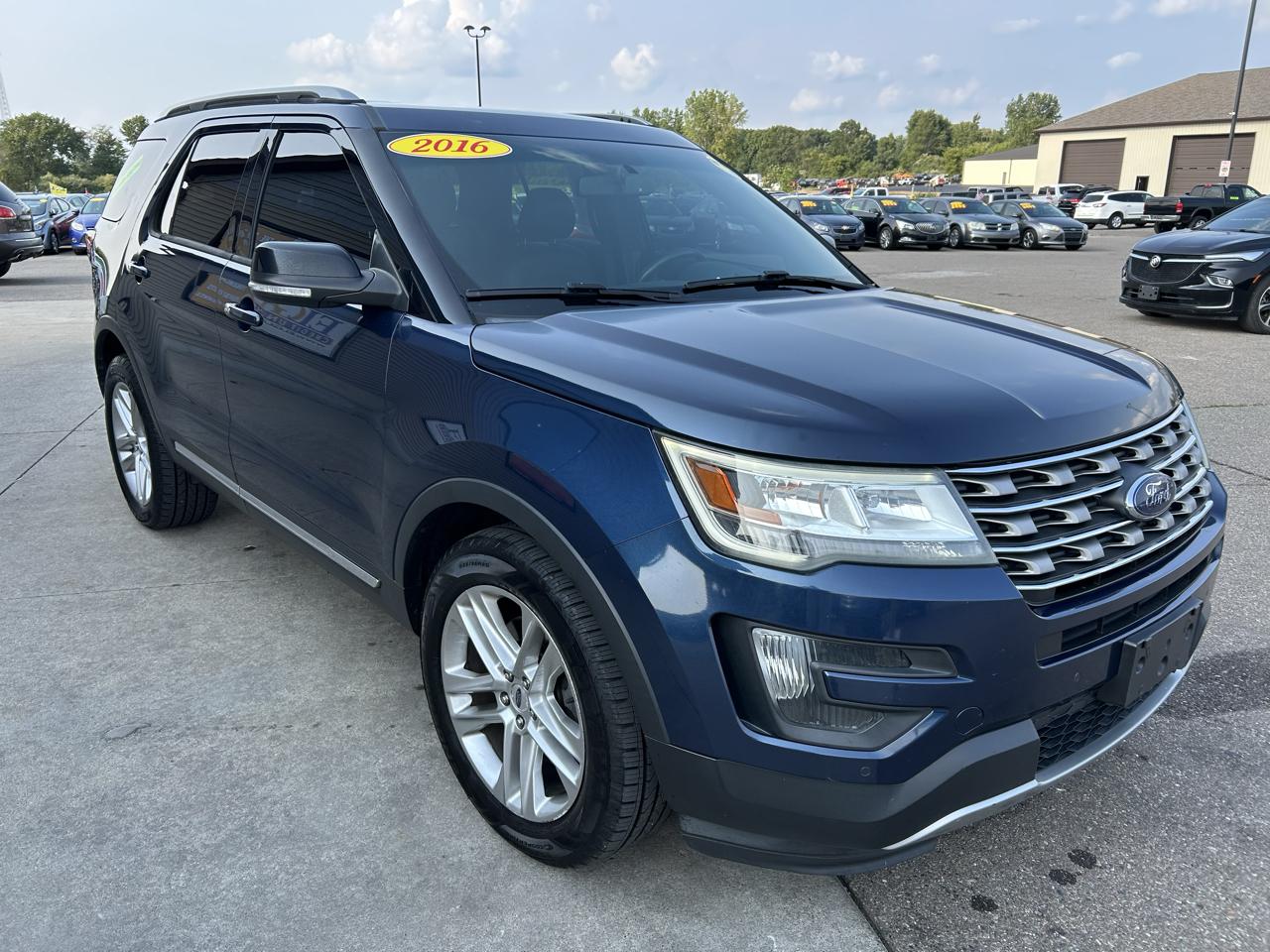Ford Explorer 4WD 4dr XLT 2016