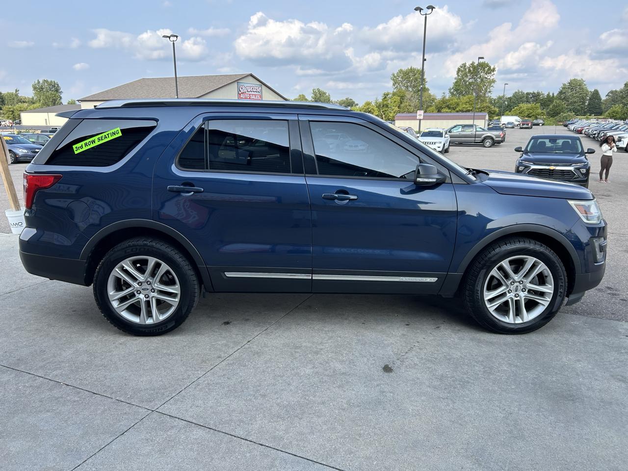 Ford Explorer 4WD 4dr XLT 2016