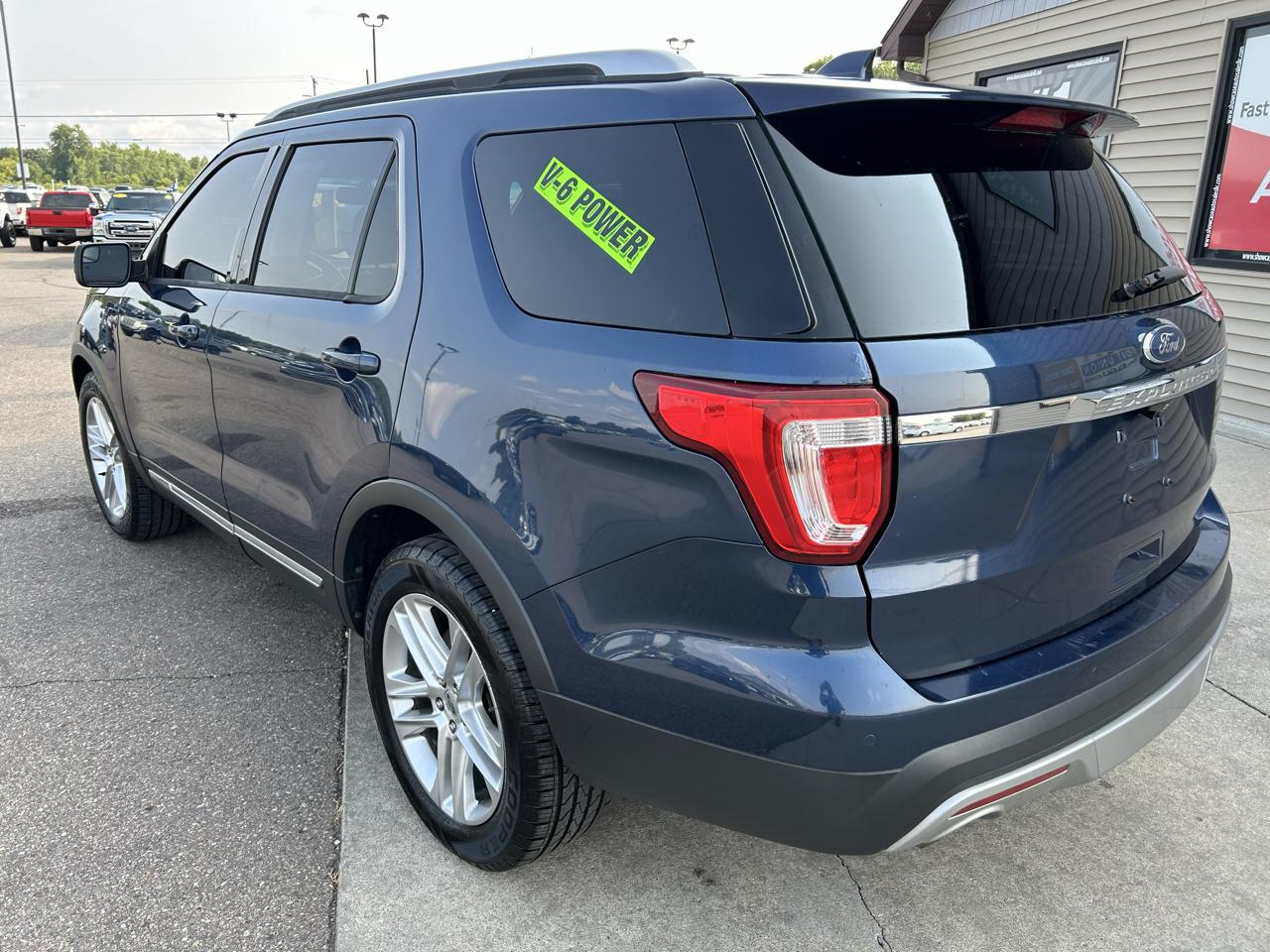 Ford Explorer 4WD 4dr XLT 2016