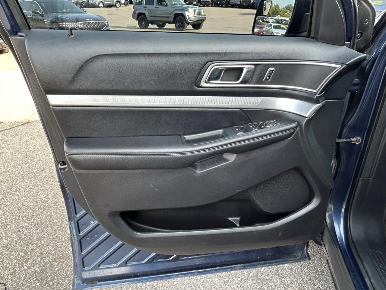 Ford Explorer 4WD 4dr XLT 2016