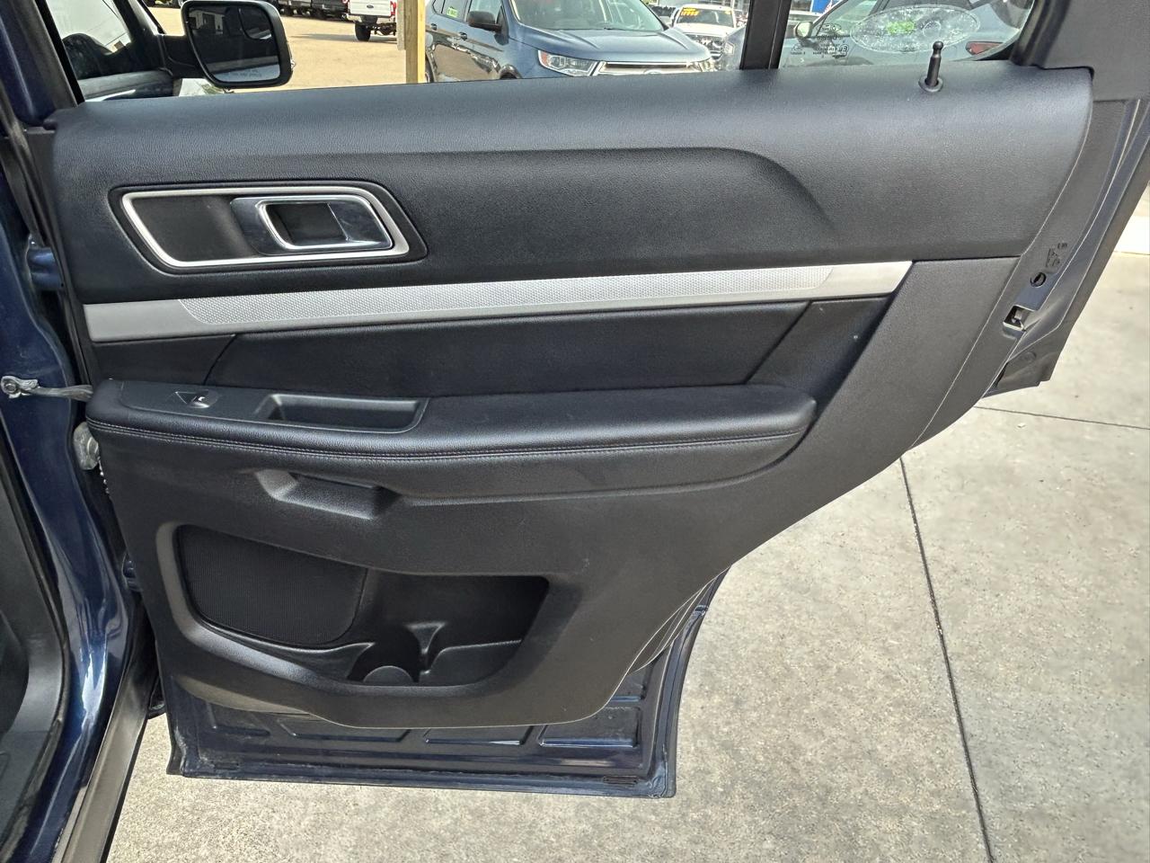 Ford Explorer 4WD 4dr XLT 2016