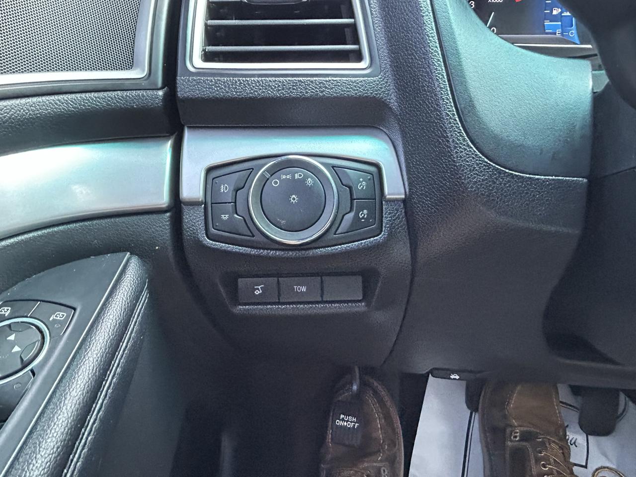 Ford Explorer 4WD 4dr XLT 2016