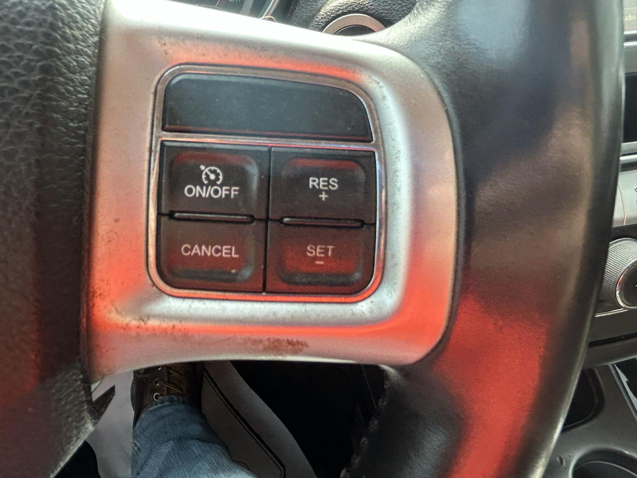 Dodge Journey FWD 4dr SE 2015