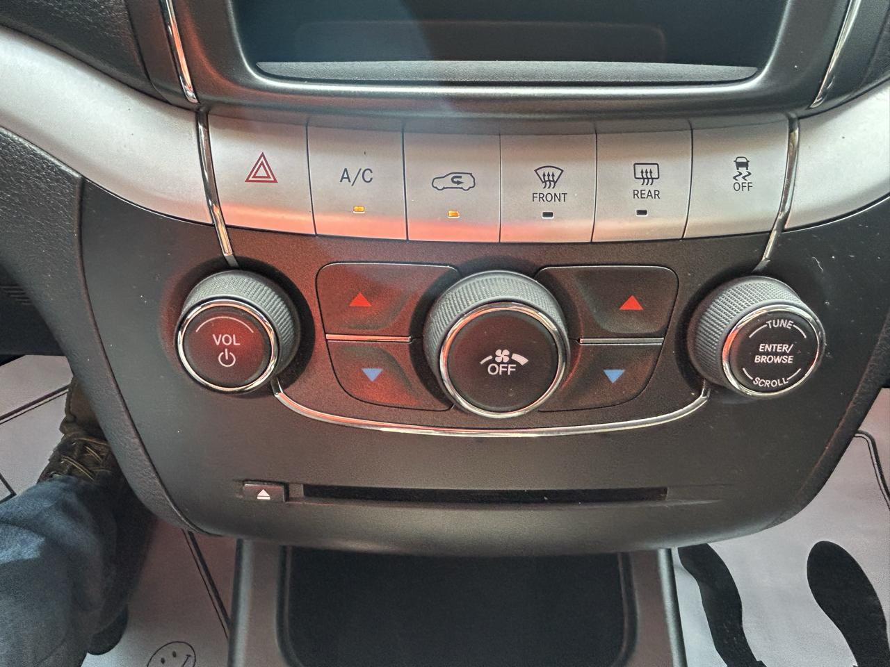 Dodge Journey FWD 4dr SE 2015