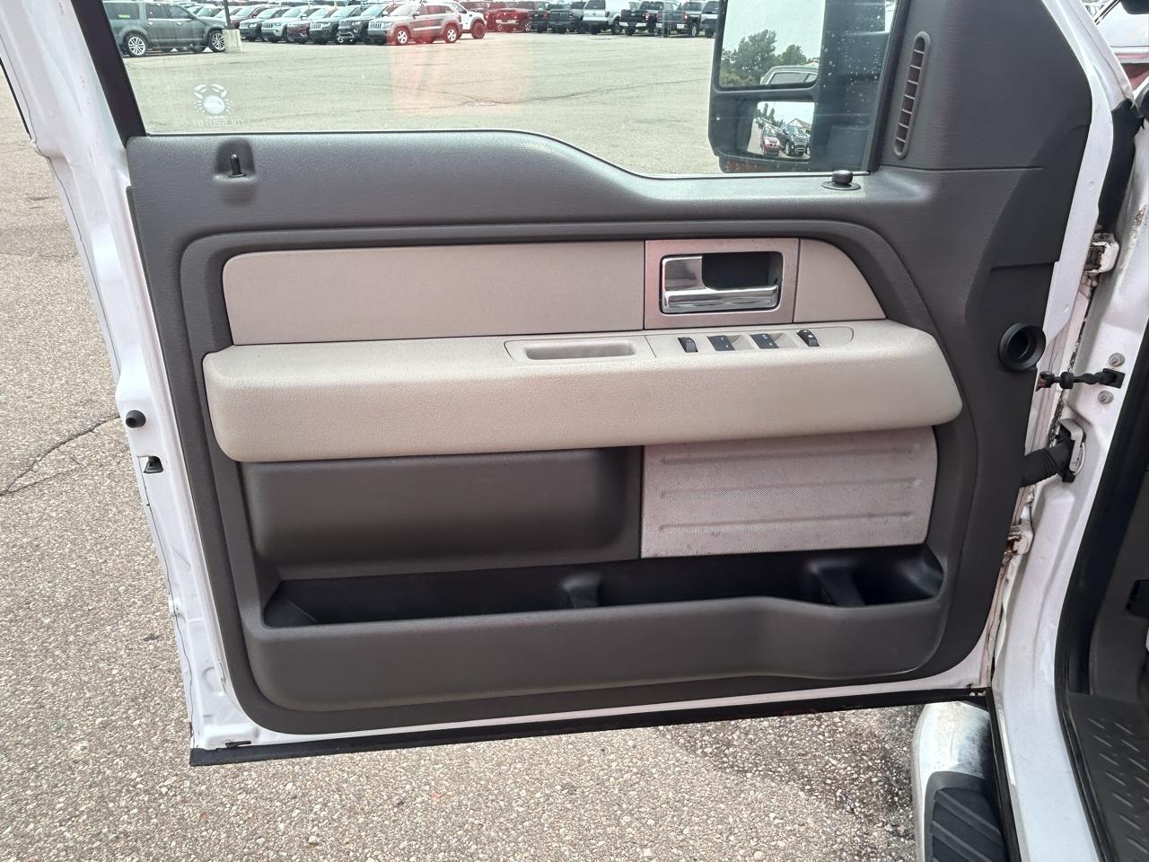 Ford F-150 4WD SuperCab 145" XLT 2010